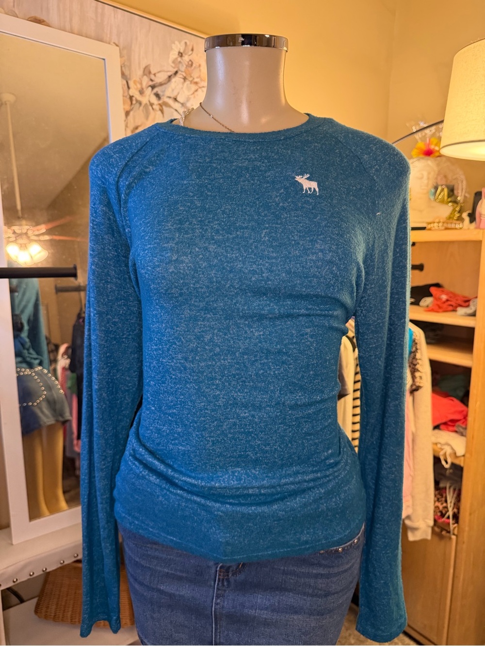 Abercrombie Soft Blue Long Sleeve Top Fits Adult Size S/M